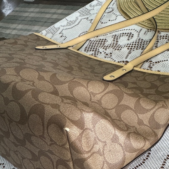 Coach Tan Signature Tote Bag - Picture 6 of 10